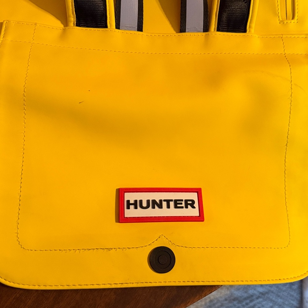 Hunter Bright Yellow Backpack - Picture 6 of 10